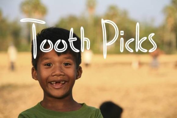 Tooth Picks Font: A Playful Script for Handmade Brands